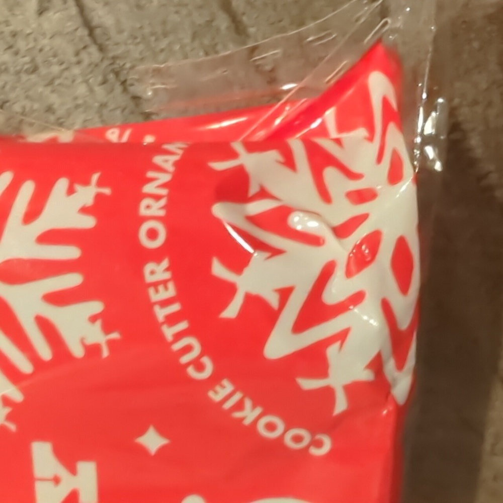Dutch Bros Cookie Cutter ornament, NWT! - Picture 3 of 7
